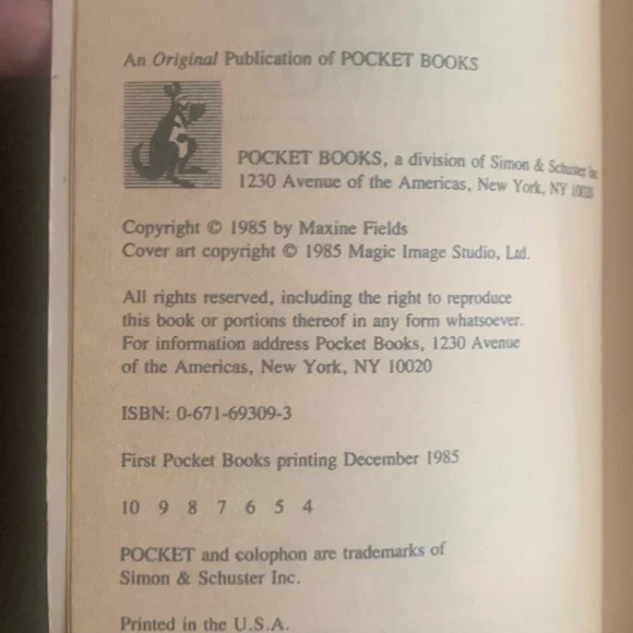 Baby Names From Around The World by Maxine Fields. 1985. Paperback. - Picture 3 of 6